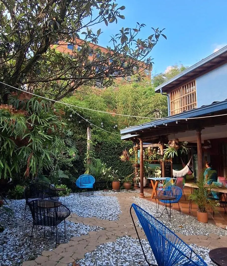 Yolo Hostel Medellin