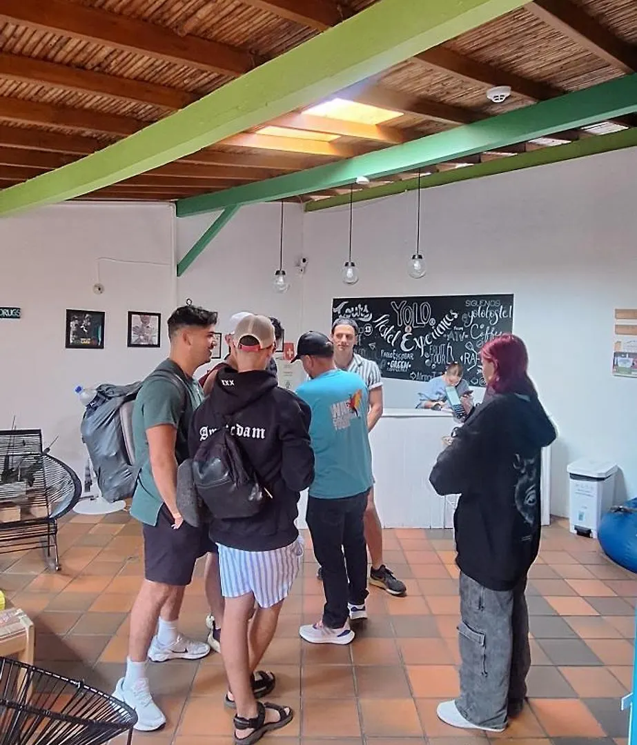 Yolo Hostel Medellin 0*,  Colombia