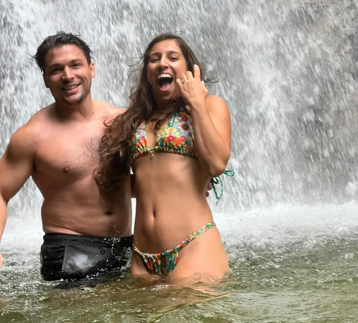 Yolo Hostel Medellin