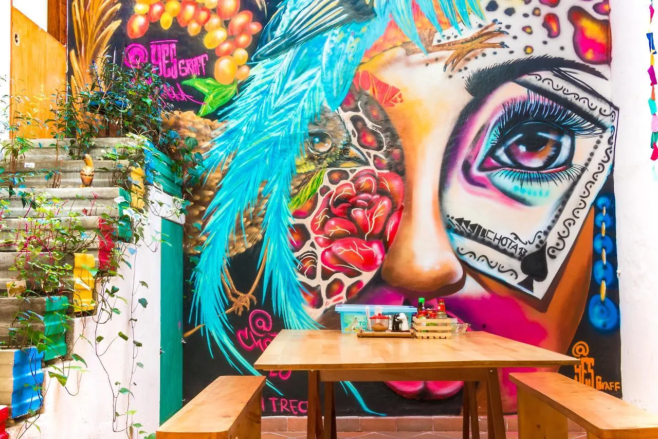 Yolo Hostel Medellin