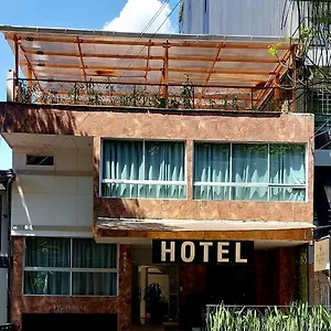  Hotel A & A Santa Alejandria