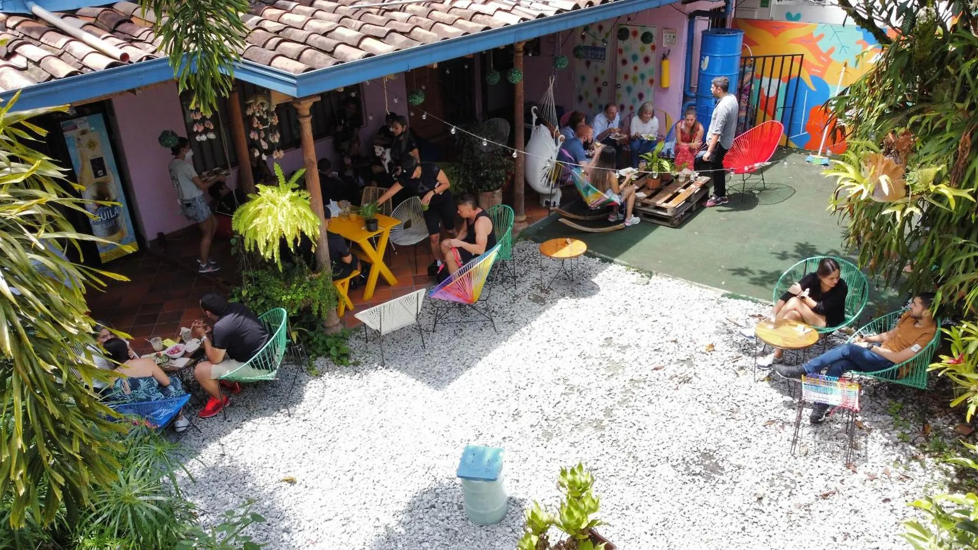 Yolo Hostel Medellín