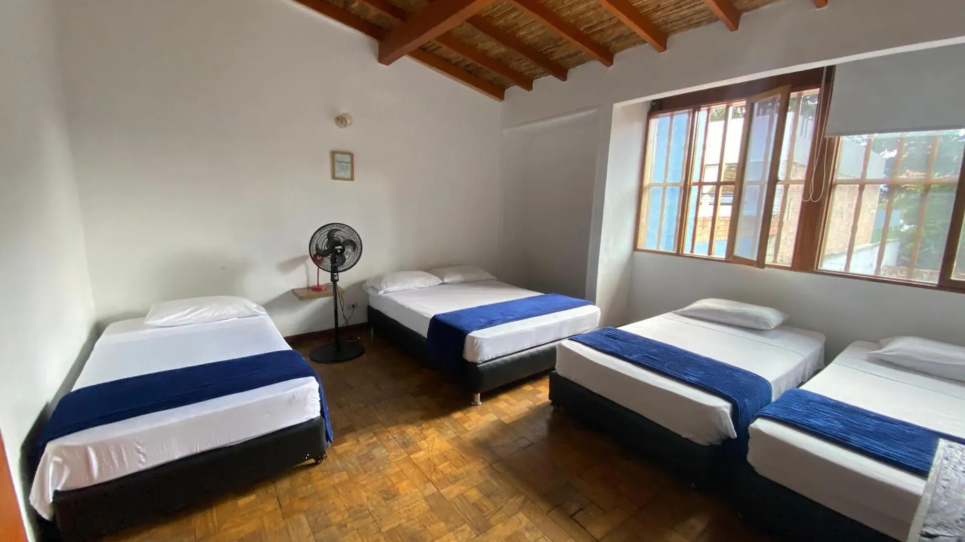 Yolo Hostel Medellín