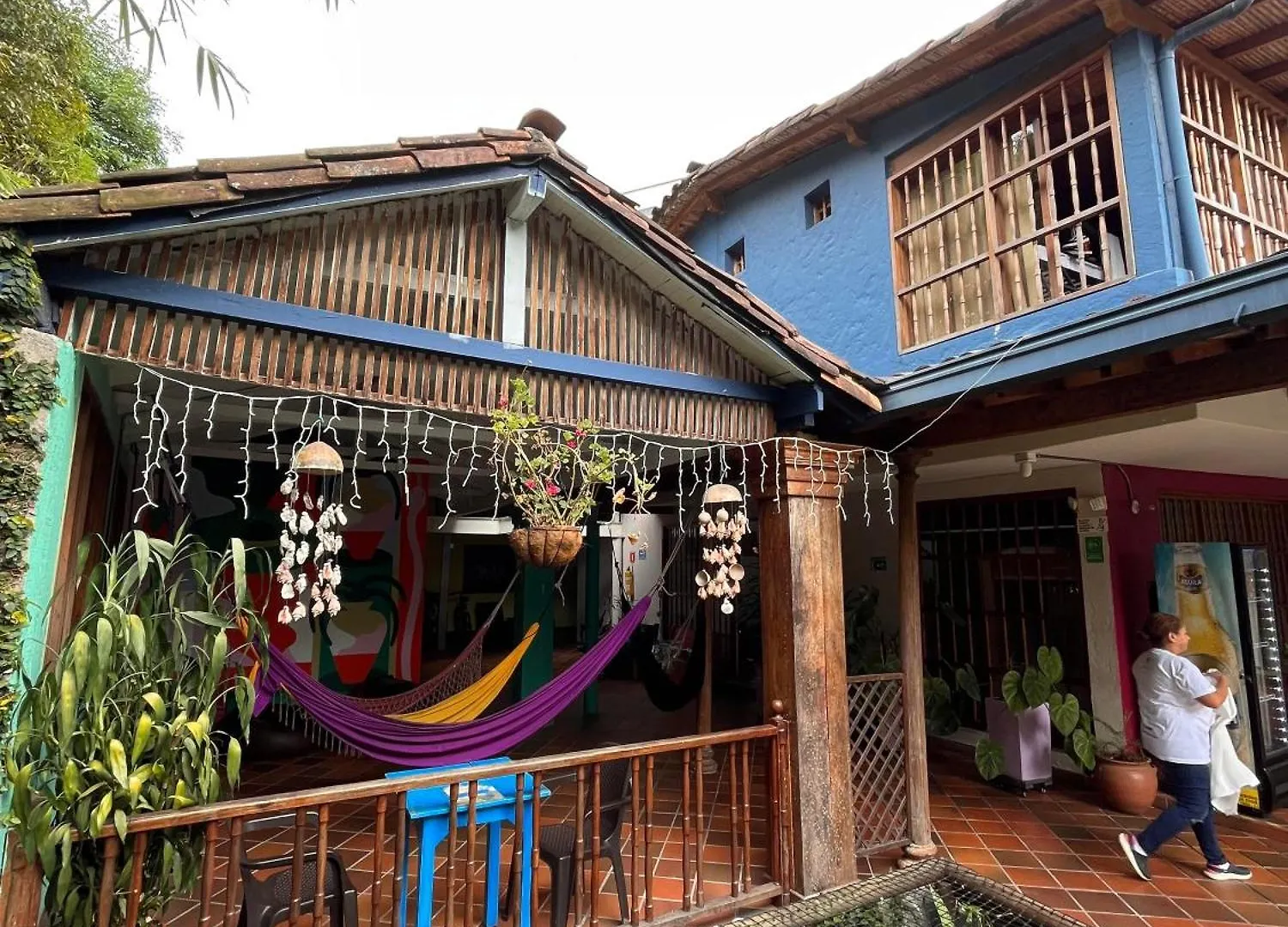 Yolo Hostel Medellín 0*,  Colômbia