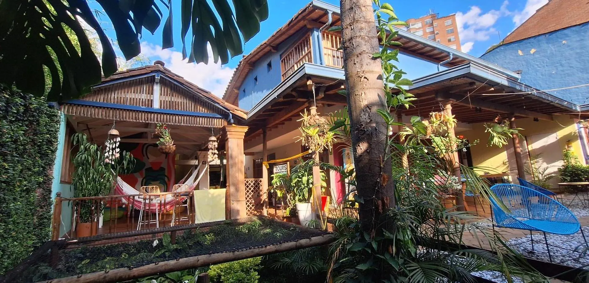 Yolo Hostel Medellín Colômbia